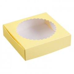 Коробка для сладостей с фигурным окном жёлтая 11,5х11,5х3 см 4627665